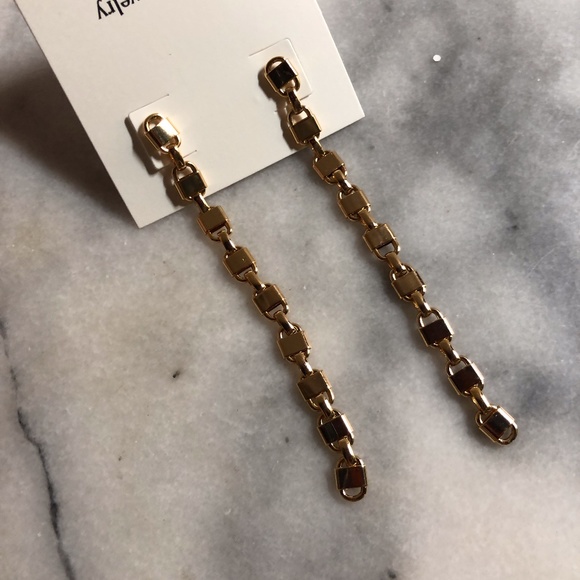 Noir Luxe Chain Drop Earrings - Picture 3 of 6